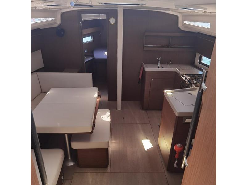 Book yachts online - sailboat - Oceanis 40.1 - Narkissos - rent