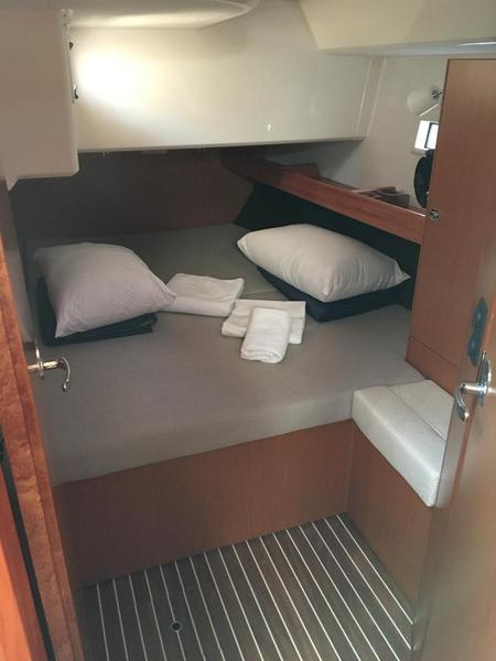 Book yachts online - sailboat - Bavaria Cruiser 46 - C2Day - rent