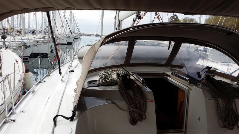 Book yachts online - sailboat - Bavaria Cruiser 46 - Thalia - rent