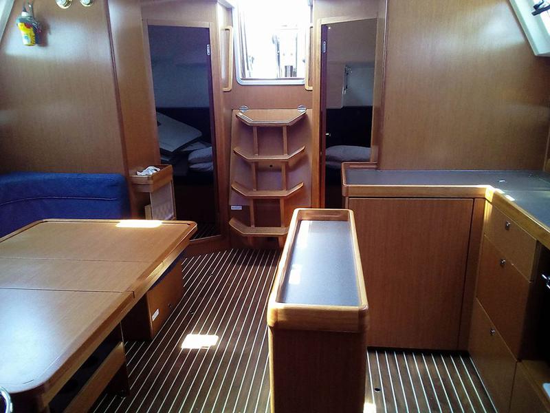 Book yachts online - sailboat - Bavaria Cruiser 46 - Delos - rent
