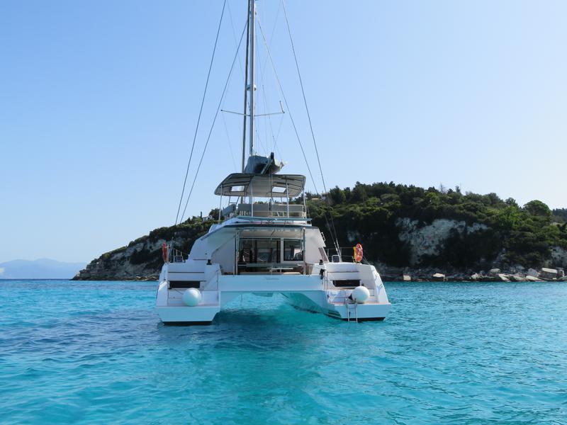 Book yachts online - catamaran - Nautitech 46 Fly - Aelia - rent