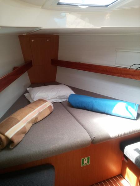 Book yachts online - sailboat - Bavaria Cruiser 40 - Daidalos - rent