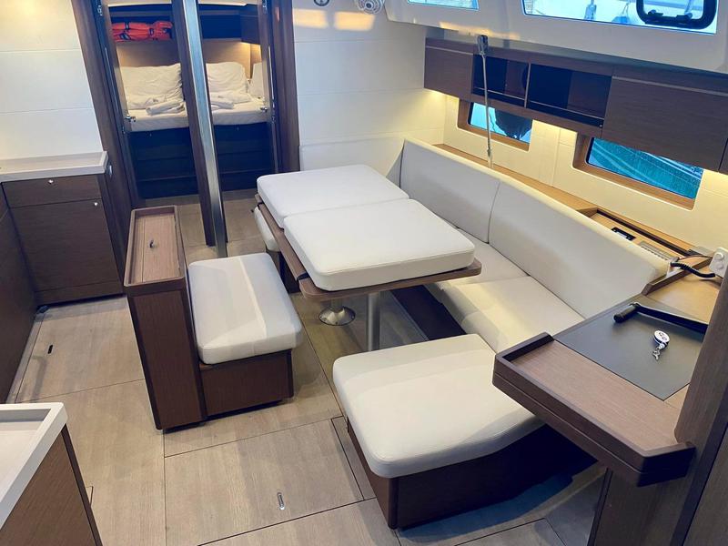 Book yachts online - sailboat - Oceanis 46.1 - Clio - rent