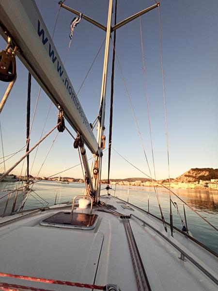 Book yachts online - sailboat - Bavaria 46 Cruiser - Lila - rent