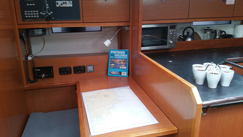Book yachts online - sailboat - Bavaria Cruiser 50 - Leonis - rent