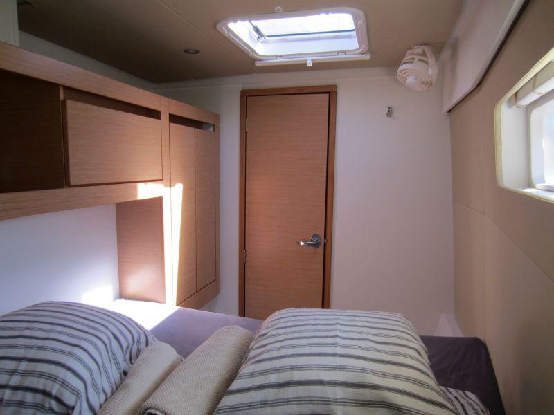 Book yachts online - catamaran - Nautitech 40 Open - Amara - rent