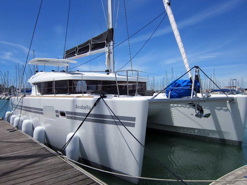 Book yachts online - catamaran - Lagoon 450 S - Anabella - rent
