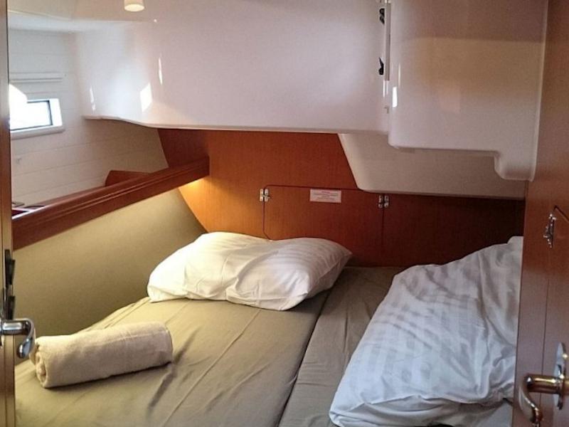 Book yachts online - sailboat - Bavaria Cruiser 51 - Alissa - rent