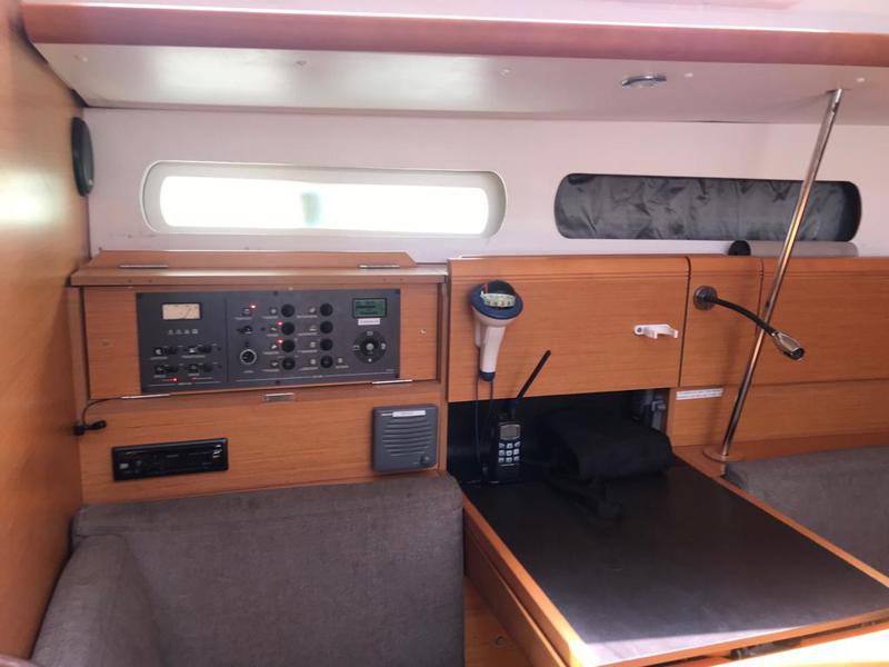 Book yachts online - sailboat - Sun Odyssey 409 - Alboran Cangargüelles (Majorca) - rent