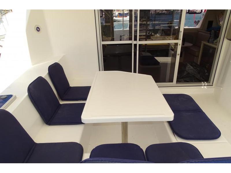 Book yachts online - catamaran - Leopard 44 - La Luna (Brazil) - rent
