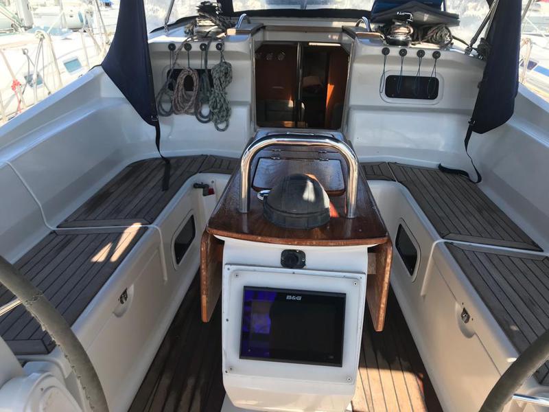Book yachts online - sailboat - Elan 434 Impression - Alboran XXVI Piñacolada (Las Galletas) - rent