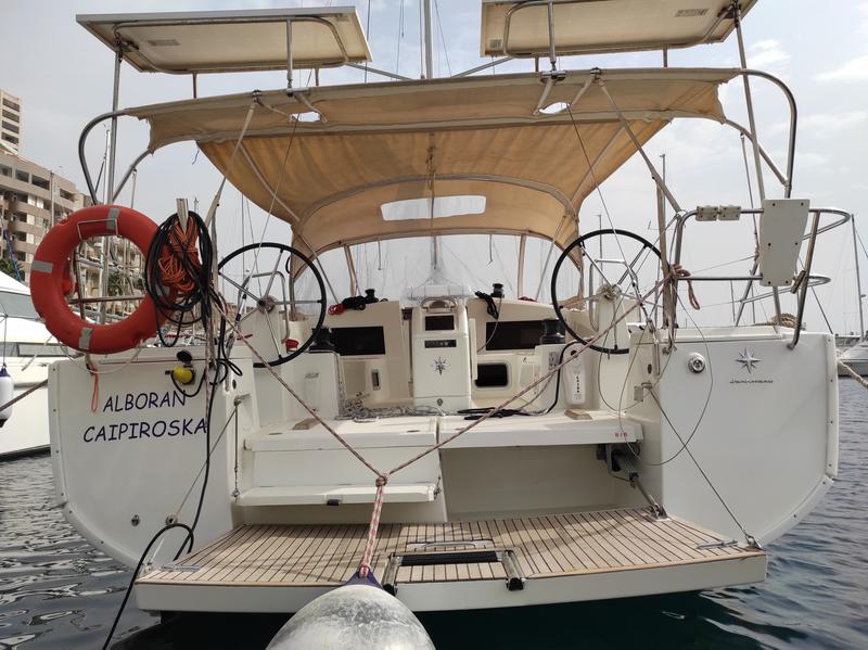 Book yachts online - sailboat - Sun Odyssey 440 - Alboran Caipiroska (Majorca) - rent