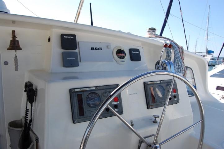 Book yachts online - catamaran - Voyage 440 (2003) - Alboran Mahanga (Majorca) - rent
