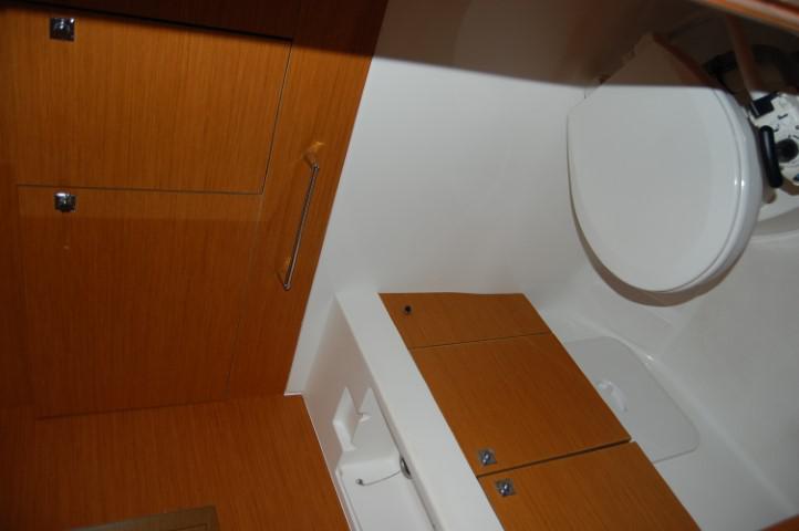 Book yachts online - sailboat - Sun Odyssey 519 - Alboran Champagne (Radazul) - rent