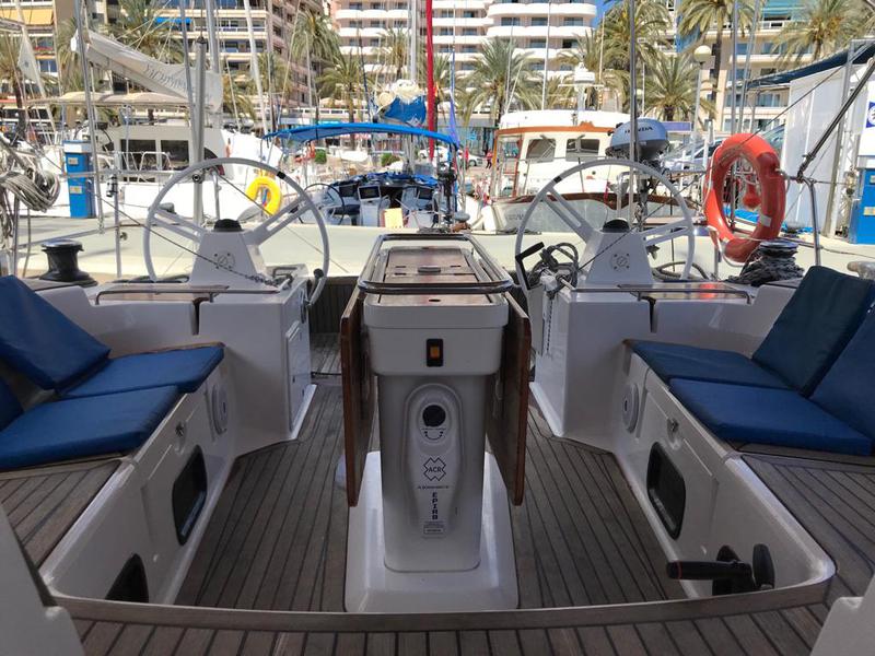 Book yachts online - sailboat - Oceanis 43-4 - Alboran XXXI Saoco (Majorca) - rent