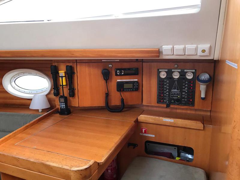 Book yachts online - sailboat - Elan 434 Impression 1 - Alboran XXIV Cocomaluco (Las Galletas) - rent