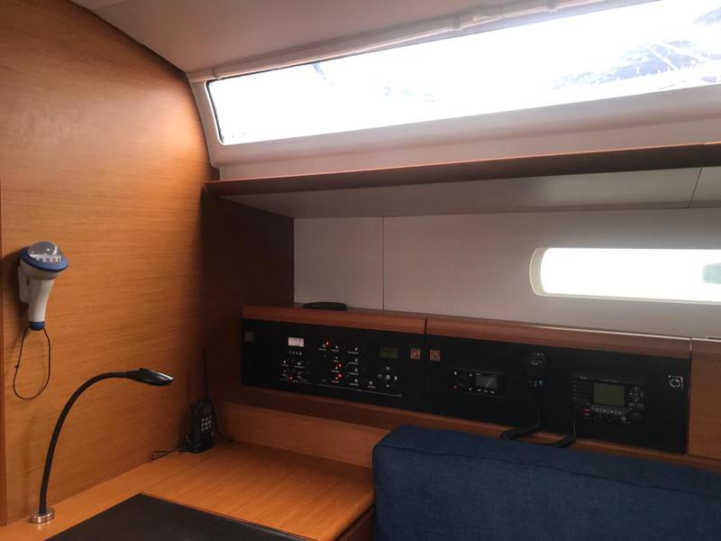 Book yachts online - sailboat - Sun Odyssey 519 - Alboran Grappa (Majorca) - rent