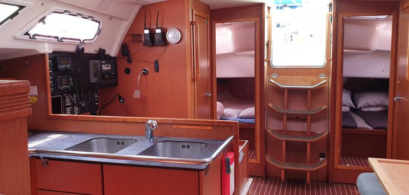 Book yachts online - sailboat - Bavaria 51 Cruiser - Homer (Radazul) - rent