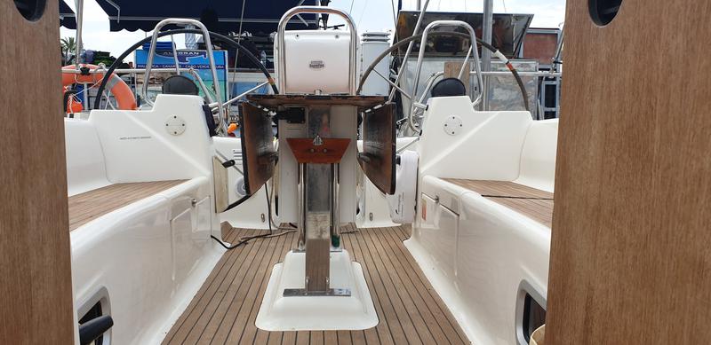 Book yachts online - sailboat - Bavaria 51 Cruiser - Homer (Radazul) - rent