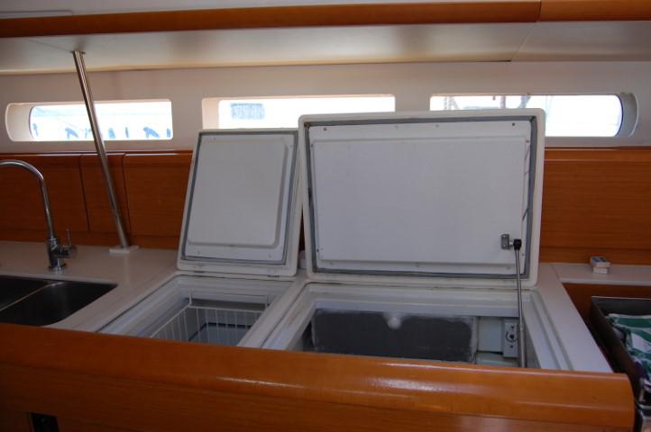 Book yachts online - sailboat - Sun Odyssey 519 - Alboran Champagne (Majorca) - rent