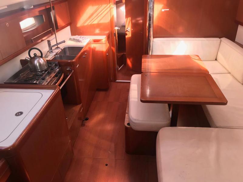 Book yachts online - sailboat - Oceanis 40 - Alboran XXXIII Chachi (Las Galletas) - rent