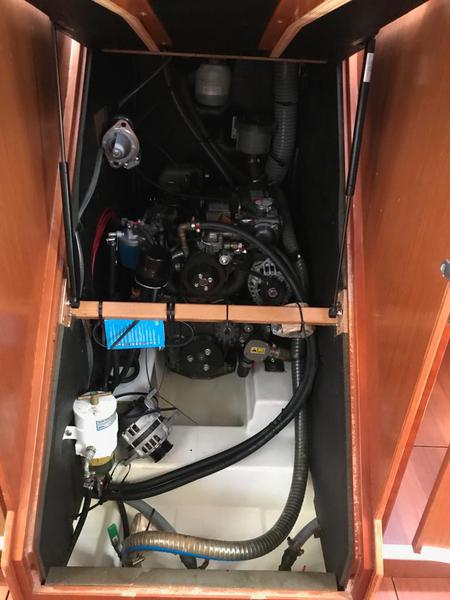 Book yachts online - sailboat - Oceanis 45-4 - Alboran Gin Tonic (Majorca) - rent
