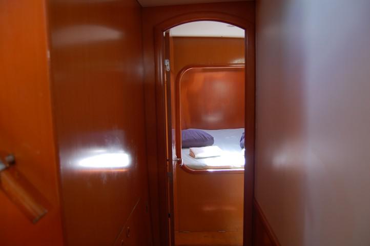 Book yachts online - catamaran - Lagoon 410 - Sofia Cuba - rent