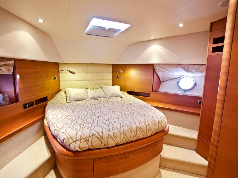 Book yachts online - motorboat - Aicon 64 Fly - Marilyn - rent