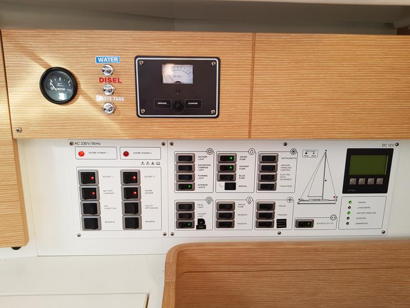 Book yachts online - sailboat - Elan Impression 45 - Filin - rent
