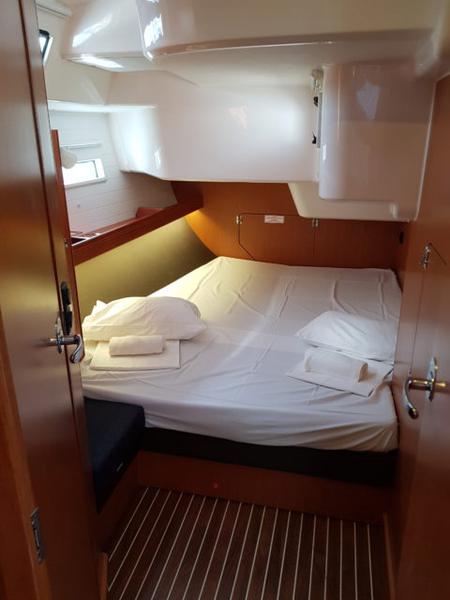 Book yachts online - sailboat - Bavaria Cruiser 51 - Ivolga - rent