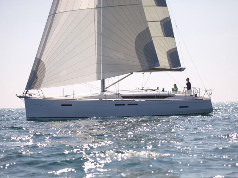 Book yachts online - sailboat - Sun Odyssey 449 - Matar - rent