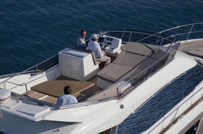 Book yachts online - motorboat - Prestige 500 Fly - Sardegna Blu - rent