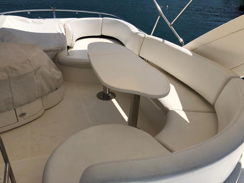 Book yachts online - motorboat - Azimut 50 - Azimut - rent
