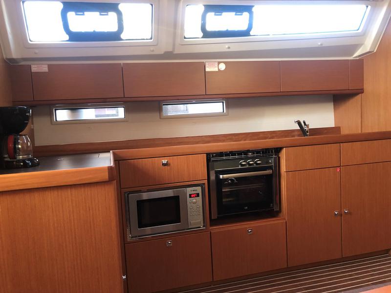 Book yachts online - sailboat - Bavaria 46 Cruiser - Michael Bavaria 46 Cruiser - rent
