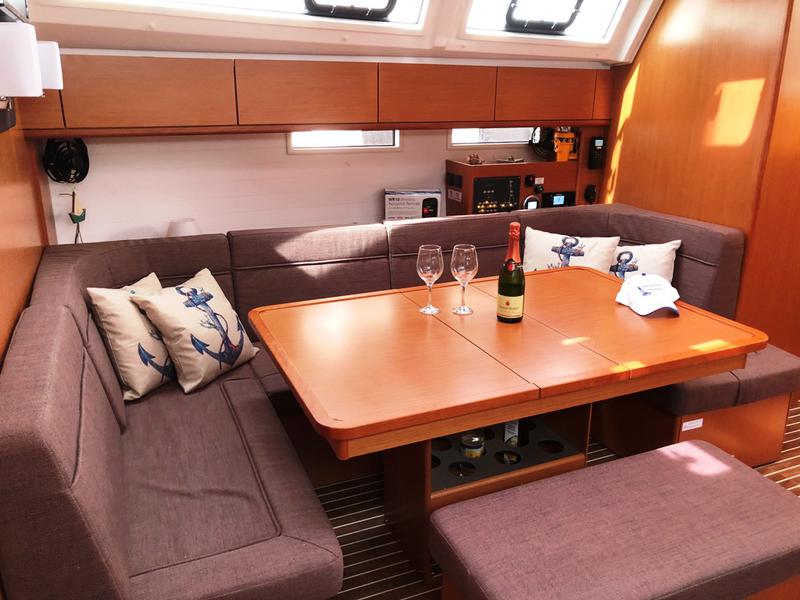 Book yachts online - sailboat - Bavaria 46 Cruiser - Michael Bavaria 46 Cruiser - rent