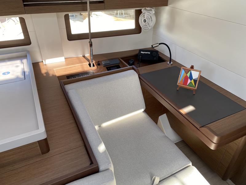 Book yachts online - sailboat - Oceanis 51.1 - Kallisto - rent