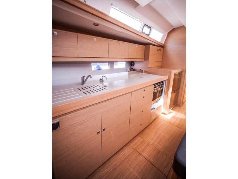 Book yachts online - sailboat - Dufour 460 Grand Large - LISABET 2018+AC - rent