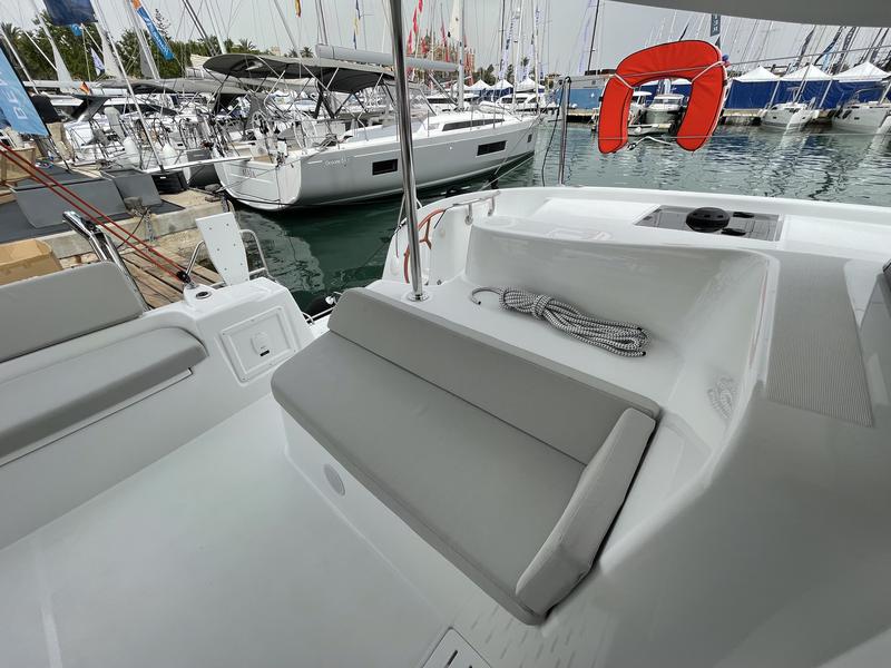 Book yachts online - catamaran - Excess 11 - Saona - rent