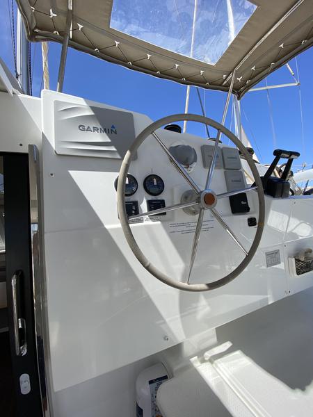 Book yachts online - catamaran - Lucia 40 - Papaya (!!!from Monday!)) - rent