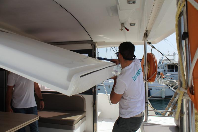 Book yachts online - catamaran - Bali 4.1 - Double Kiss - rent