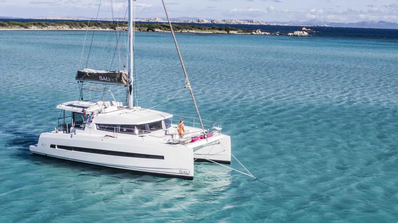 Book yachts online - catamaran - Bali 4.1 - Double Kiss - rent