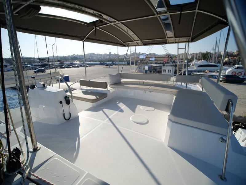 Book yachts online - catamaran - Bali 4.8 - EAGLE - rent