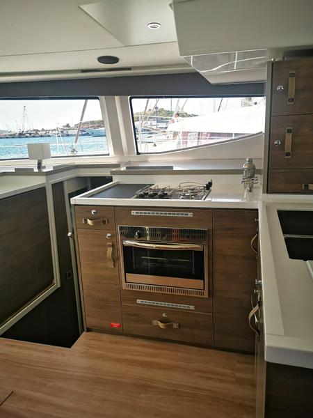 Book yachts online - catamaran - Bali 4.8 - EAGLE - rent