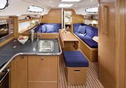 Book yachts online - sailboat - Bavaria 35 Cruiser - Pleiades - rent
