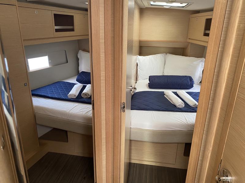 Book yachts online - sailboat - Dufour 470 - Virgo - rent