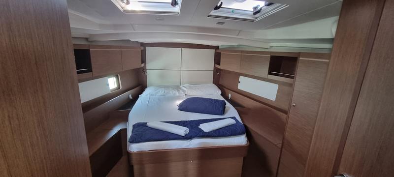 Book yachts online - sailboat - Oceanis 46.1 (4cabs-2heads) - Electra (Inverter) - rent