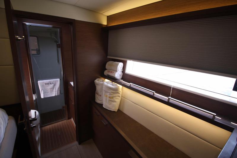 Book yachts online - catamaran - Lagoon 620 (10+3) - The Sun (SXM)  (5 cab + 3 crew) (AC, WM, Generator, Inverter, Tender Lift) - rent
