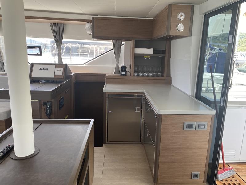 Book yachts online - catamaran - Lagoon 50 - Croda Rossa - rent