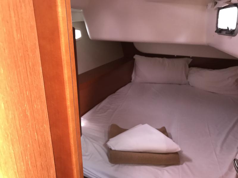 Book yachts online - sailboat - Oceanis 43 - Libra - rent