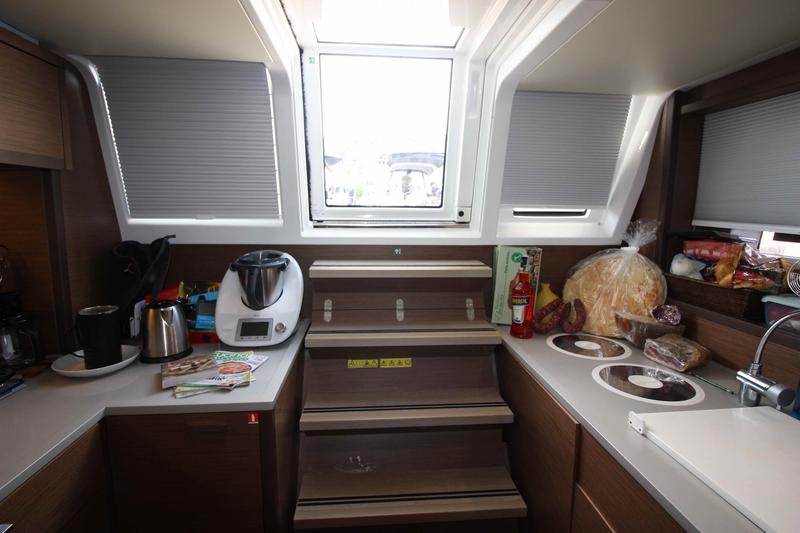 Book yachts online - catamaran - Lagoon 620 (10+3) - The Sun (TOR) (5 cab + 3 crew) (AC, WM, Generator, Inverter, Tender Lift) - rent